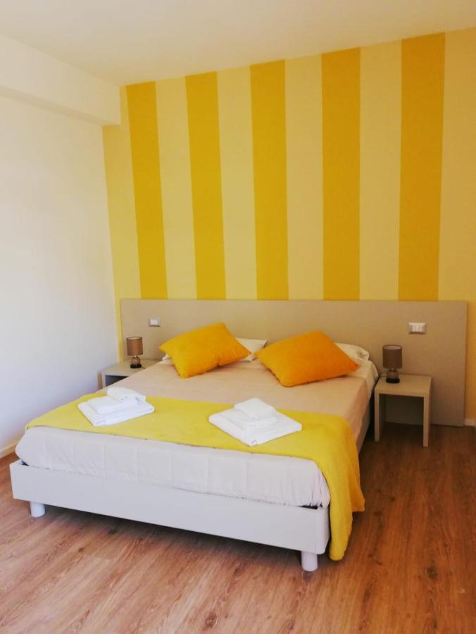 Housesandra Mare & Sole